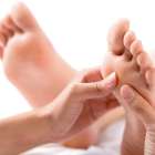 質の高い眠りへ誘う 足裏からのアプローチ